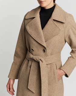 ALTERNATE VIEW OF WOMEN'S UPTOWN LONG WOOL COAT IN WHEAT image number 4