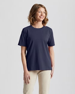 ALTERNATE VIEW OF WOMEN'S DESCHUTES TEE IN NAVY image number 1