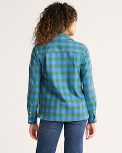 ALTERNATE VIEW OF WOMEN'S PLAID BOARD SHIRT IN BLUE/GREEN CHECK image number 2