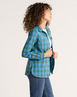 ALTERNATE VIEW OF WOMEN'S PLAID BOARD SHIRT IN BLUE/GREEN CHECK image number 3