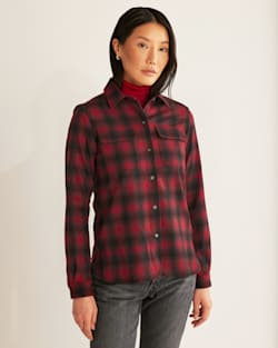 ALTERNATE VIEW OF WOMEN'S BOARD SHIRT IN RED OMBRE image number 4