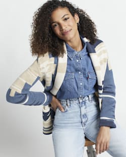 WOMEN'S GRAPHIC CARDIGAN IN SANDSHELL/NAVY MULTI image number 1