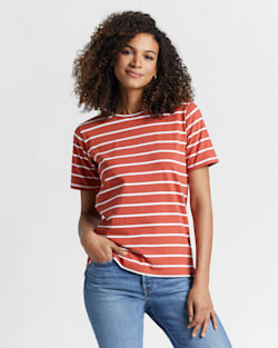 WOMEN'S DESCHUTES STRIPE TEE IN SPICE RED/WHITE image number 1