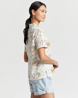 ALTERNATE VIEW OF WOMEN'S SHORT-SLEEVE COTTON CAMP SHIRT IN VINTAGE ISLAND MULTI image number 2