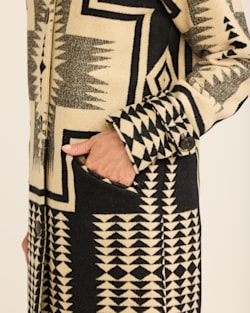 ALTERNATE VIEW OF WOMEN'S TIMBERLINE WOOL COAT IN BLACK/TAN HARDING image number 6