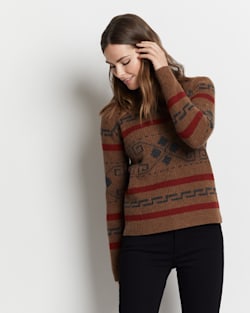 ALTERNATE VIEW OF WOMEN'S WESTERLEY CREWNECK SWEATER IN COPPER BROWN/RED image number 4