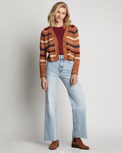 WOMEN'S CROPPED COTTON CARDIGAN IN ADOBE BROWN MULTI image number 1