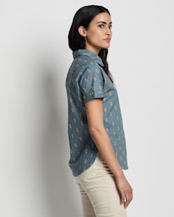 ALTERNATE VIEW OF WOMEN'S SHORT-SLEEVE COTTON SHIRT IN STORMY BLUE MULTI image number 4