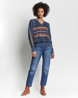 WOMEN'S GRAPHIC COTTON SWEATER IN INDIGO CHIEF JOSEPH image number 1
