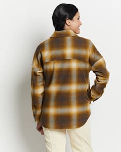 ALTERNATE VIEW OF WOMEN'S WOOL SHIRT JACKET IN BROWN/GOLD OMBRE image number 3
