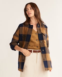 ALTERNATE VIEW OF WOMEN'S WOOL SHIRT JACKET IN NAVY/CAMEL CHECK image number 4