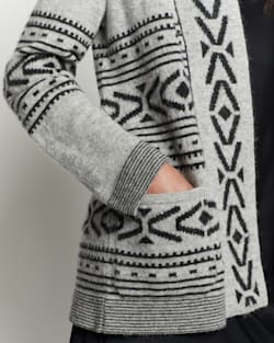 ALTERNATE VIEW OF WOMEN'S ALPACA DISCOVERY CARDIGAN IN GREY MIX image number 4