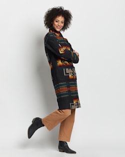 ALTERNATE VIEW OF WOMEN'S ARCHIVE BLANKET COAT IN CHARCOAL CHIEF JOSEPH image number 4