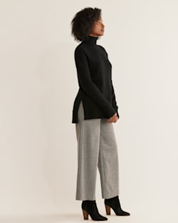 ALTERNATE VIEW OF WOMEN'S MERINO/CASHMERE OVERSIZED TURTLENECK IN BLACK image number 2