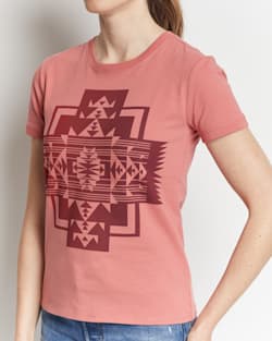 ALTERNATE VIEW OF WOMEN'S DESCHUTES GRAPHIC TEE IN FADED ROSE CHIEF JOSEPH image number 2