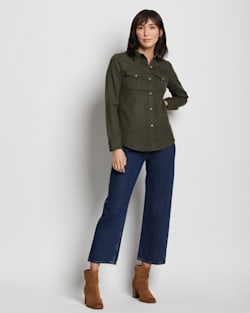 ALTERNATE VIEW OF WOMEN'S LAUREL WOOL SHIRT IN PEAT MOSS MIX image number 4