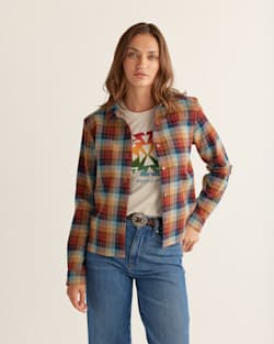 ALTERNATE VIEW OF WOMEN'S CROPPED WOOL SHIRT IN BRICK MULTI CHECK image number 4