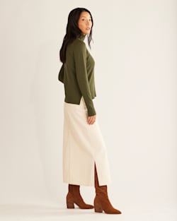 ALTERNATE VIEW OF WOMEN'S RAGLAN MERINO TURTLENECK IN OLIVE HEATHER image number 2