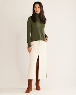 ALTERNATE VIEW OF WOMEN'S RAGLAN MERINO TURTLENECK IN OLIVE HEATHER image number 4