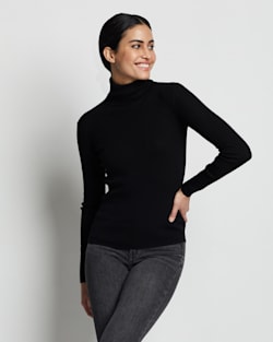 ALTERNATE VIEW OF WOMEN'S FITTED MERINO TURTLENECK IN BLACK image number 3