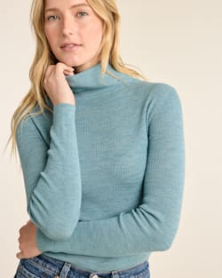 WOMEN'S FITTED MERINO TURTLENECK IN ATLANTIC BLUE HEATHER image number 1