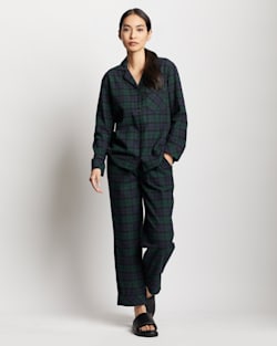 WOMEN'S PAJAMA SET IN GREEN/BLUE PLAID image number 1