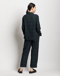 ALTERNATE VIEW OF WOMEN'S PAJAMA SET IN GREEN/BLUE PLAID image number 4