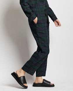ALTERNATE VIEW OF WOMEN'S PAJAMA PANTS IN GREEN/BLUE PLAID image number 4