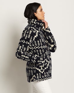 ALTERNATE VIEW OF WOMEN'S ALDER BERBER FLEECE JACKET IN NAVY JUNIPER MESA image number 6