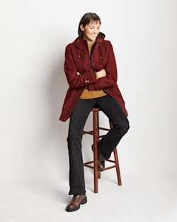 ALTERNATE VIEW OF WOMEN'S MONTAUK HOODED COAT IN FIRED BRICK image number 4