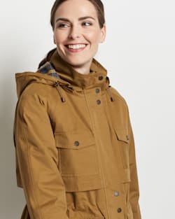 ALTERNATE VIEW OF WOMEN'S BANDON LONG UTILITY ANORAK IN OLIVE BRANCH image number 2