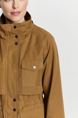 ALTERNATE VIEW OF WOMEN'S BANDON LONG UTILITY ANORAK IN OLIVE BRANCH image number 3