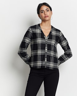 WOMEN'S LENA MERINO V-NECK SHIRT IN BLACK/IVORY TARTAN image number 1