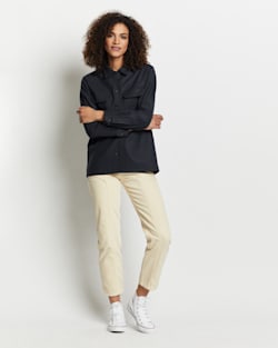 WOMEN'S SOLID BOYFRIEND BOARD SHIRT IN SLATE image number 1