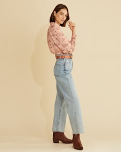 ALTERNATE VIEW OF WOMEN'S WINONA PUFF SLEEVE SHIRT IN MISTY ROSE COWGIRL image number 2