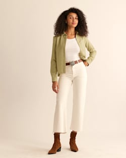 ALTERNATE VIEW OF WOMEN'S CROPPED WOOL SHIRT IN OLIVE MINI CHECK image number 4