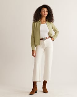 ALTERNATE VIEW OF WOMEN'S CROPPED WOOL SHIRT IN OLIVE MINI CHECK image number 5