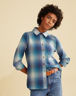 WOMEN'S MEREDITH WOOL SHIRT IN BLUE OMBRE image number 1