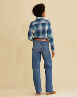 ALTERNATE VIEW OF WOMEN'S MEREDITH WOOL SHIRT IN BLUE OMBRE image number 3