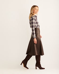 ALTERNATE VIEW OF WOMEN'S MEREDITH WOOL SHIRT IN MAROON/BLUE OMBRE image number 3