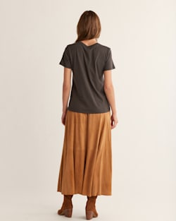 ALTERNATE VIEW OF WOMEN'S HERITAGE RODEO COWGIRL TEE IN VINTAGE BLACK image number 3