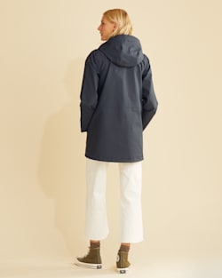 ALTERNATE VIEW OF WOMEN'S WATERPROOF SORREL RAIN JACKET IN NAVY image number 4