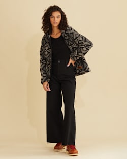 WOMEN'S FLEECE HOODED JACKET IN BLACK/SILVER DIAMOND RIVER image number 1