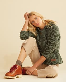 WOMEN'S FLEECE HOODED JACKET IN MOSS/FOREST DIAMOND RIVER image number 1