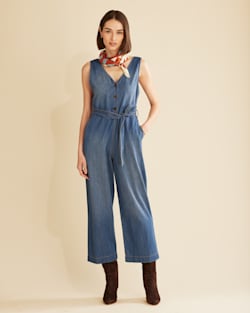WOMEN�S CHAMBRAY JUMPSUIT IN MEDIUM BLUE image number 1