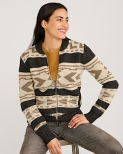 WOMEN'S GRAPHIC SHETLAND COLLECTION ZIP CARDIGAN IN OXFORD GREY MULTI image number 1