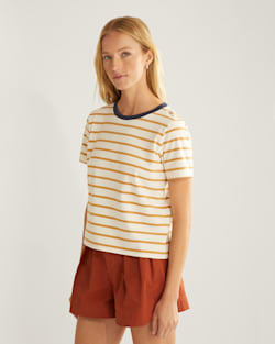 WOMEN'S SANDY DESCHUTES STRIPE TEE IN ANTIQUE WHITE/HONEY MUSTARD image number 1
