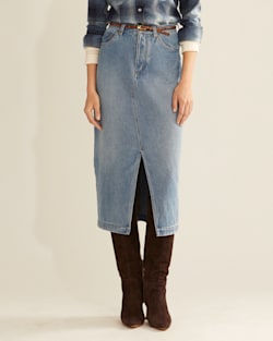ALTERNATE VIEW OF WOMEN'S LONG DENIM SKIRT IN LIGHT DENIM image number 2