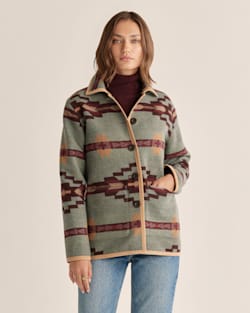 ALTERNATE VIEW OF WOMEN'S REVERSIBLE WOOL BARN COAT IN BLUE MIX/MAROON BANDERA image number 4