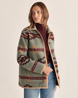 ALTERNATE VIEW OF WOMEN'S REVERSIBLE WOOL BARN COAT IN BLUE MIX/MAROON BANDERA image number 5